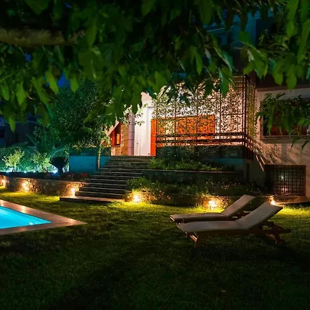 Chariklia's House With Private Pool