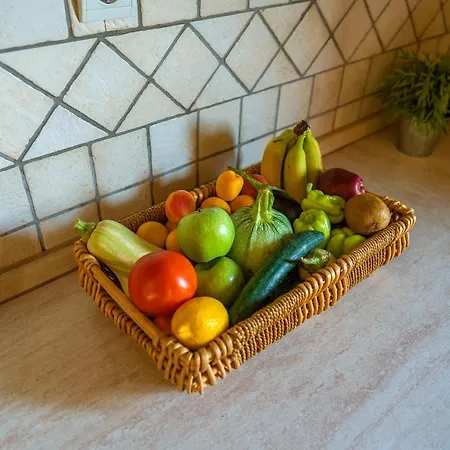 بيت للعطل Chariklia's House With Private Pool *